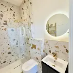 The Nest - Sleeps 7 - Free Off Street Parking
