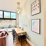 The Nest - Sleeps 7 - Free Off Street Parking * بريستول